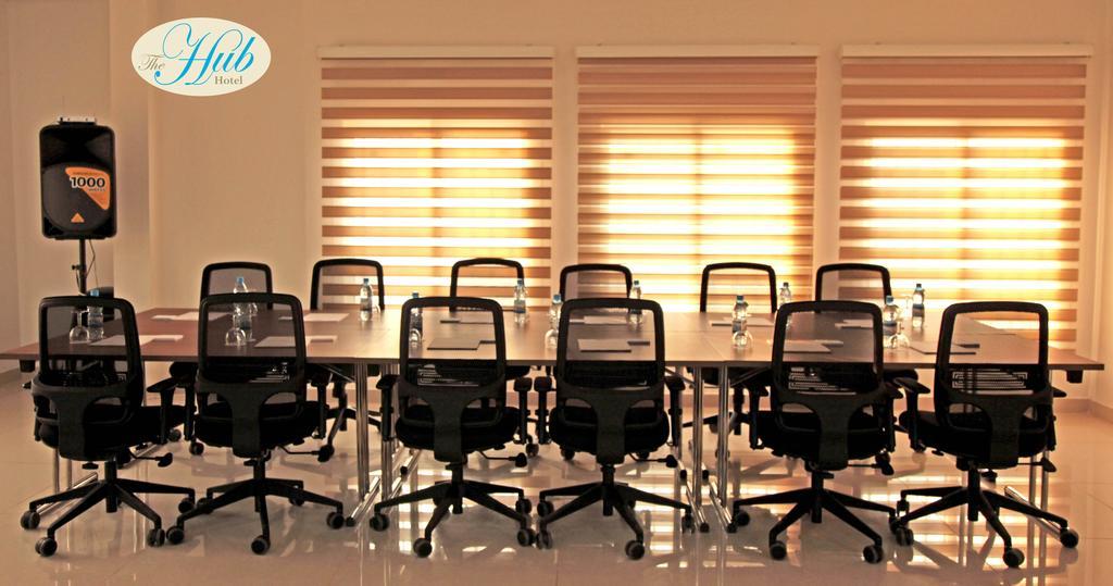 The Hub Hotel New England エクステリア 写真